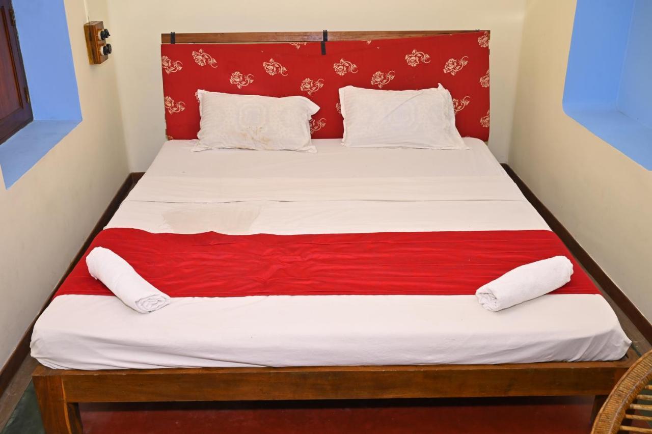 Les Boganveillea Heritage Guest House Auroville Kültér fotó