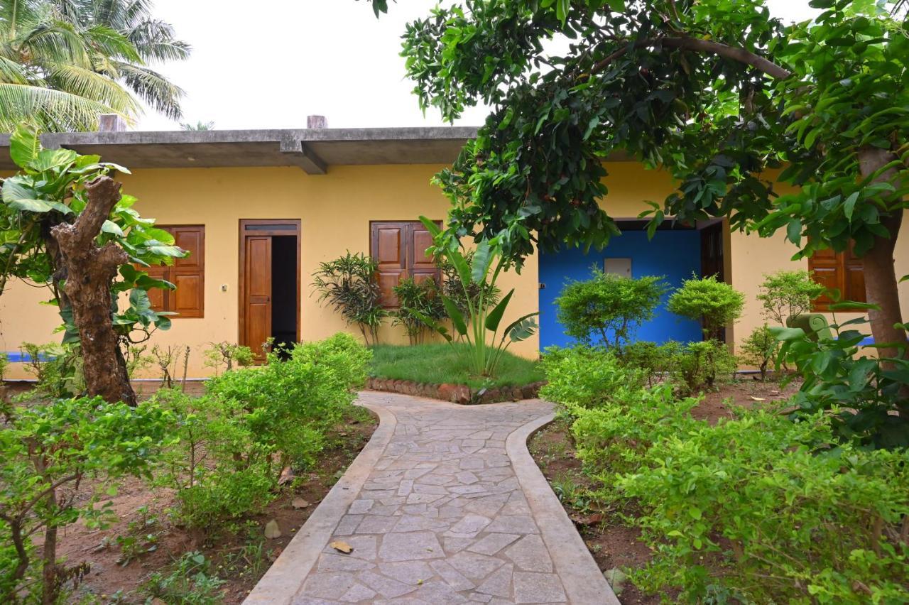 Les Boganveillea Heritage Guest House Auroville Kültér fotó