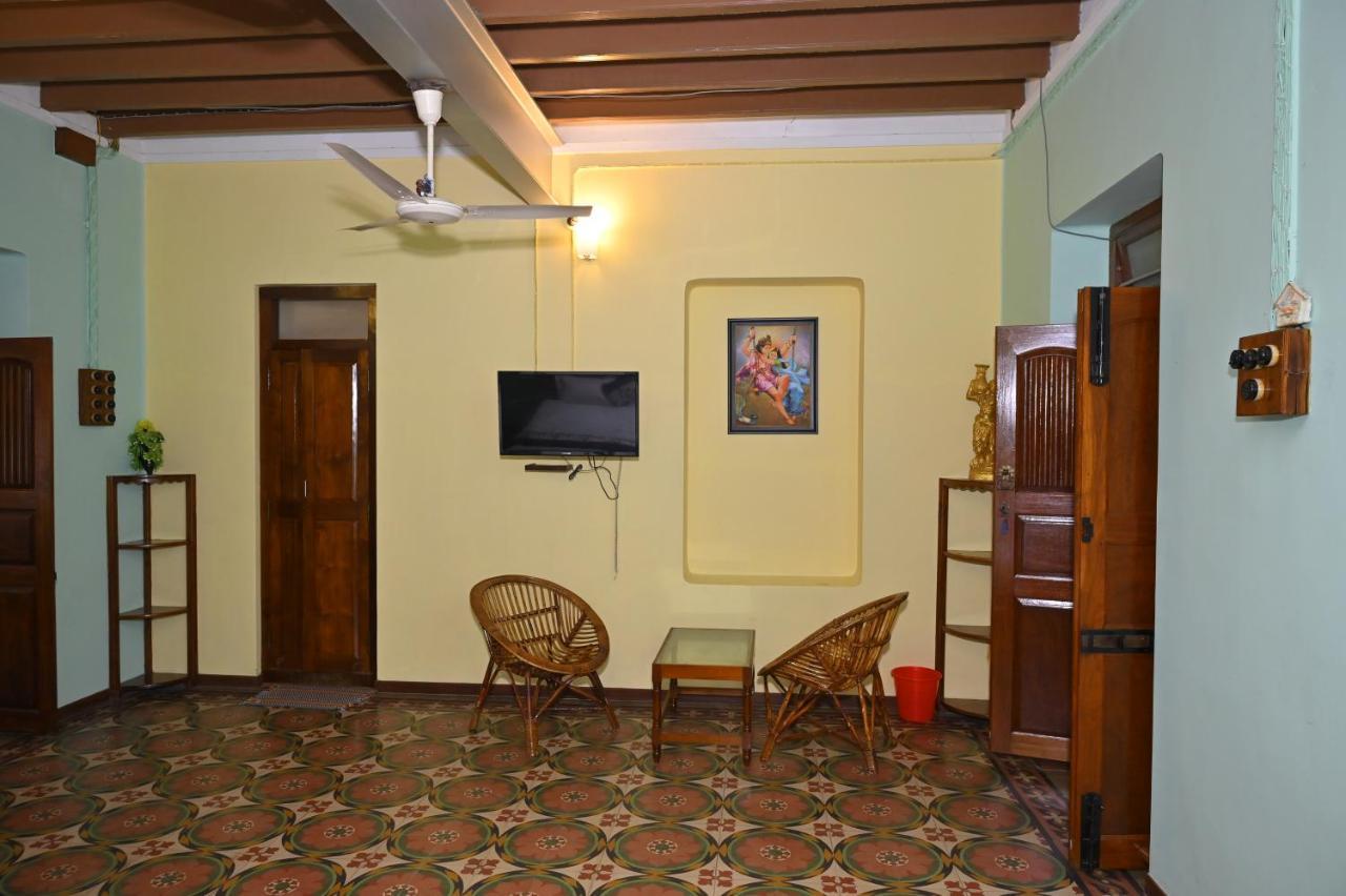 Les Boganveillea Heritage Guest House Auroville Kültér fotó