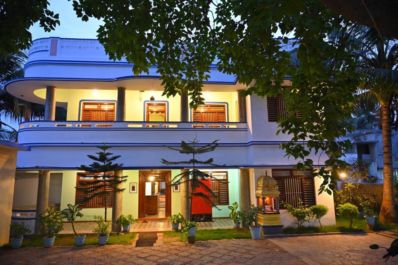 Les Boganveillea Heritage Guest House Auroville Kültér fotó
